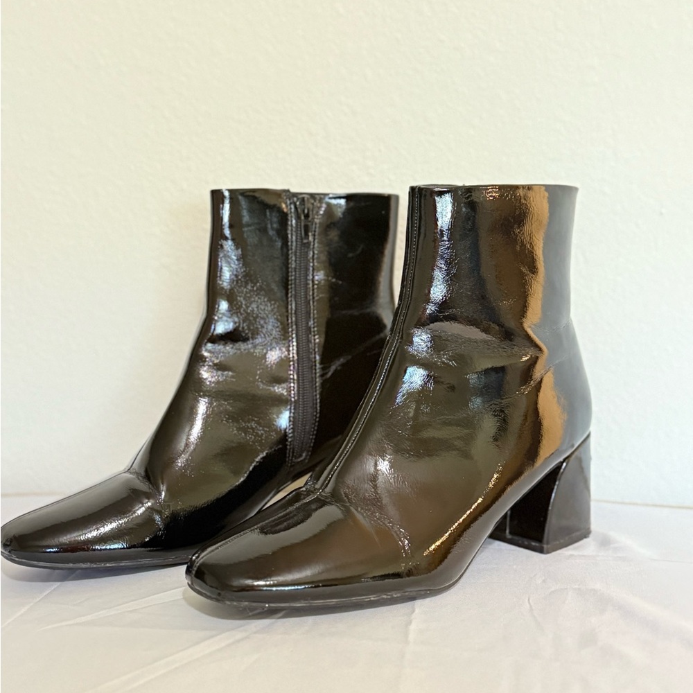 Soda Shiny Black Ankle Boots